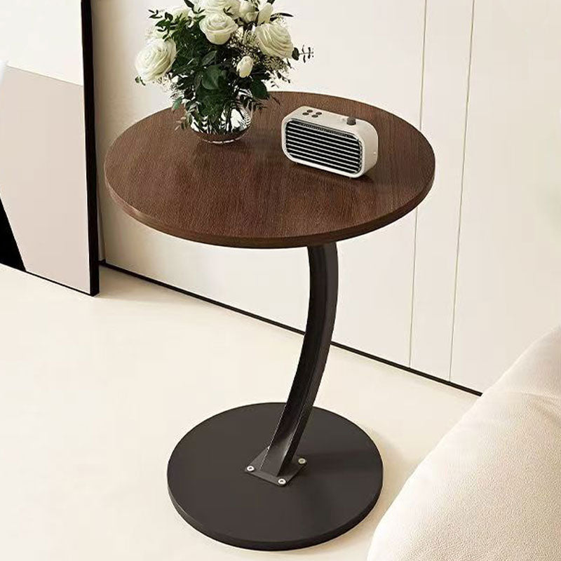 C-Shaped Iron Round-Edge Side Table – Compact & Modern Design